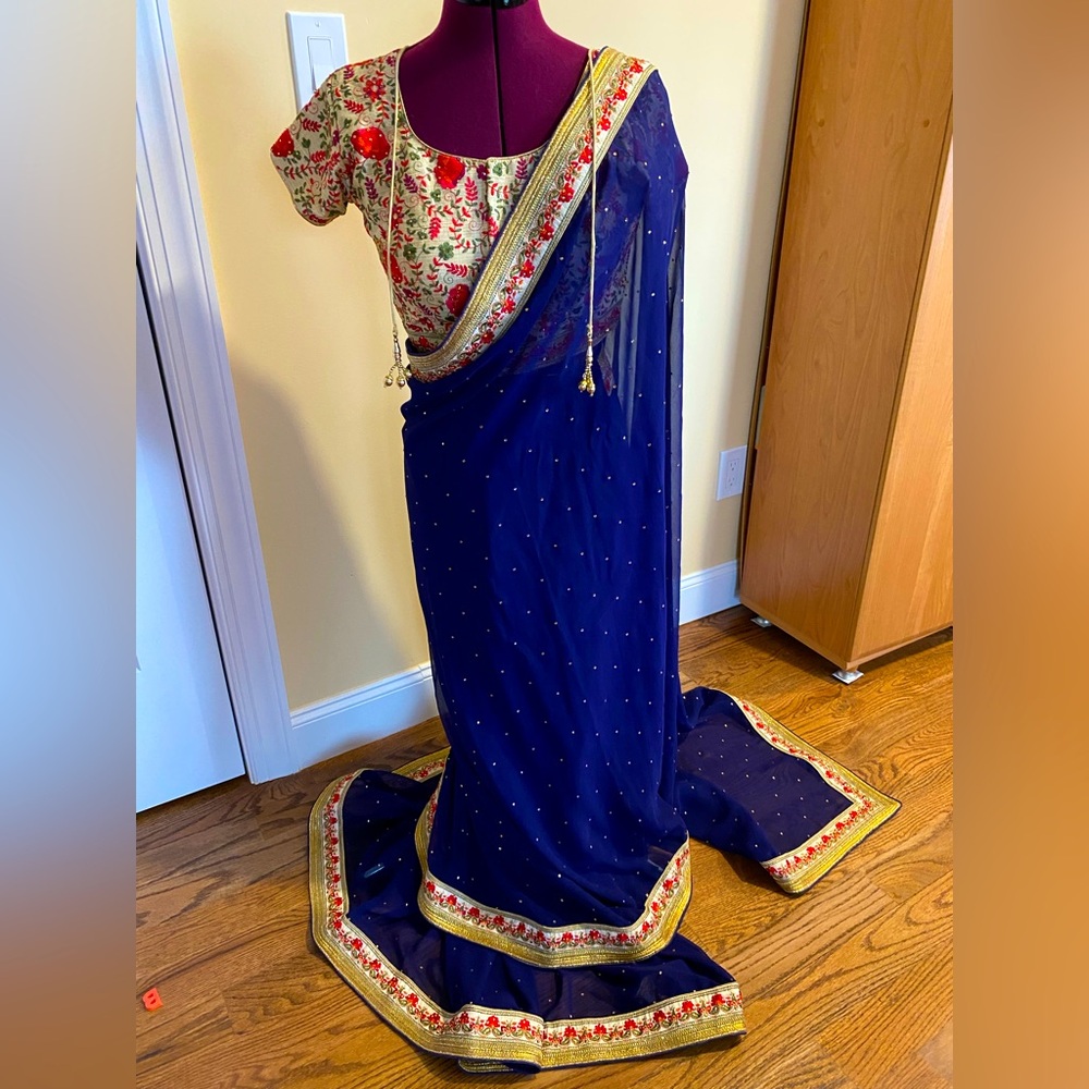 Gorgeous HANDMADE in India Party wear saree with 2 matching blouses, NEW